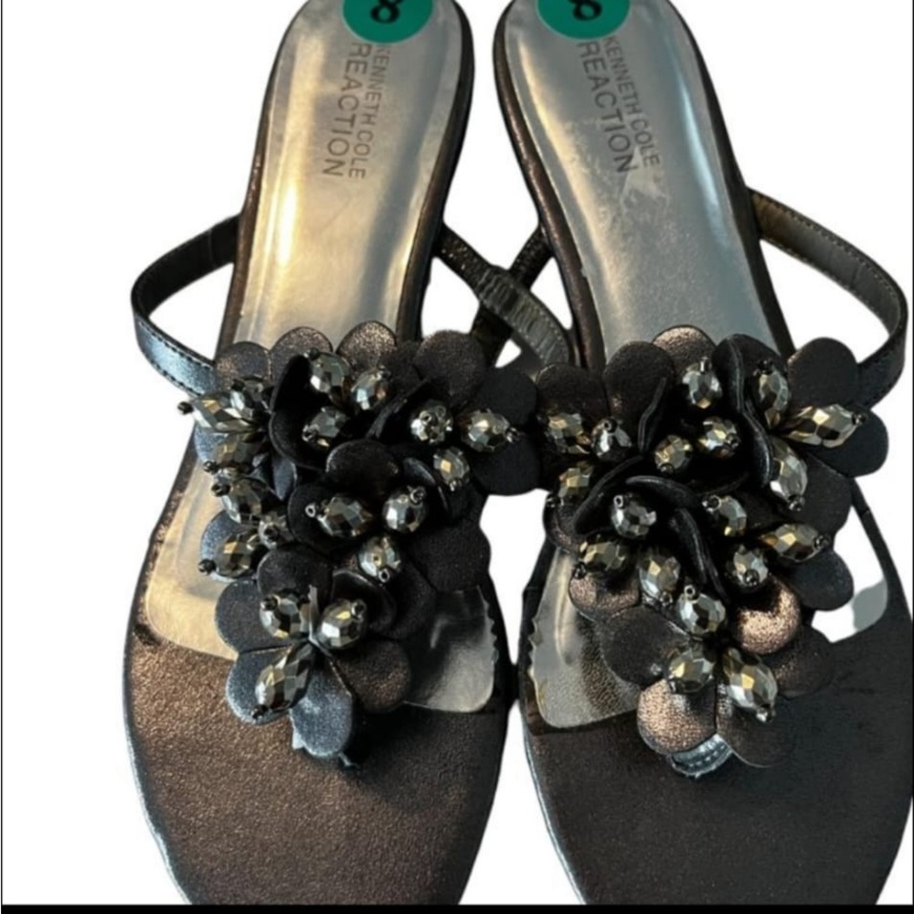 Kenneth Cole Sandals Size 8